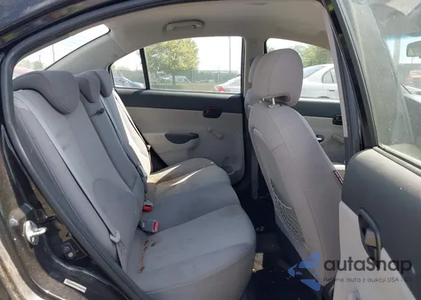 2009 Hyundai Accent Gls z USA, uszkodzony, nr VIN KMHCN46C49U347212